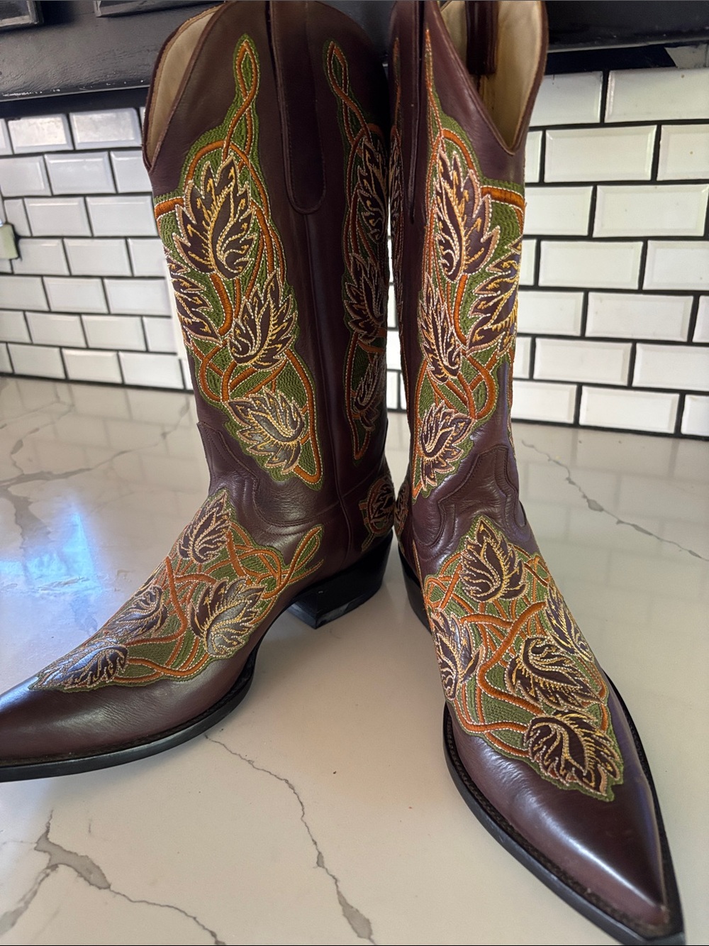 Old Gringo Serafin Chocolate Leather Western Boots w/Detailed Stitching NEW 9.5D